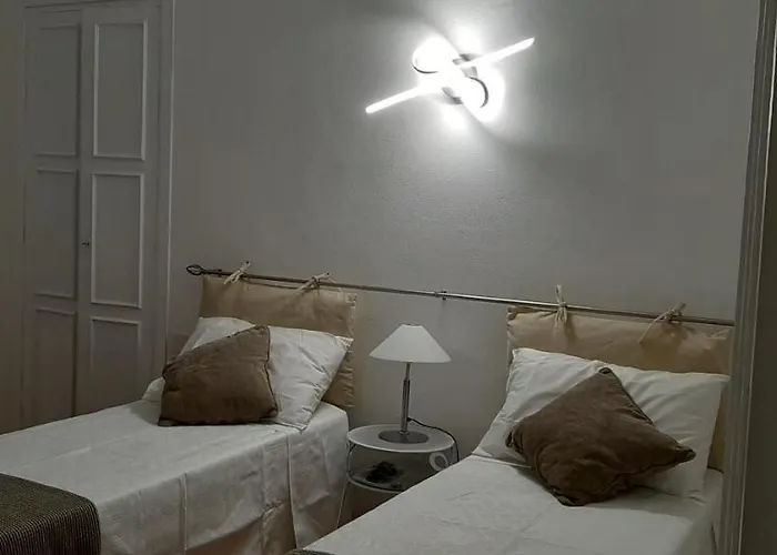 ゲストハウス My Bed 3*
